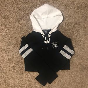 Junior’s Raiders NFL crop hoodie XS NWT